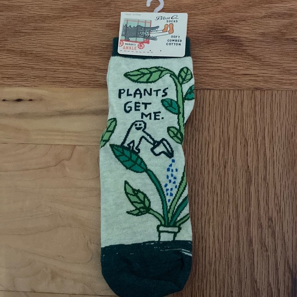 “Plants Get Me” Socks - Picture 1 of 6